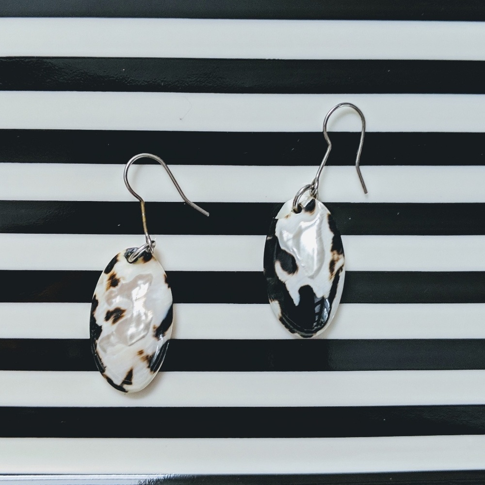 Jamaican authentic pearlescent earrings